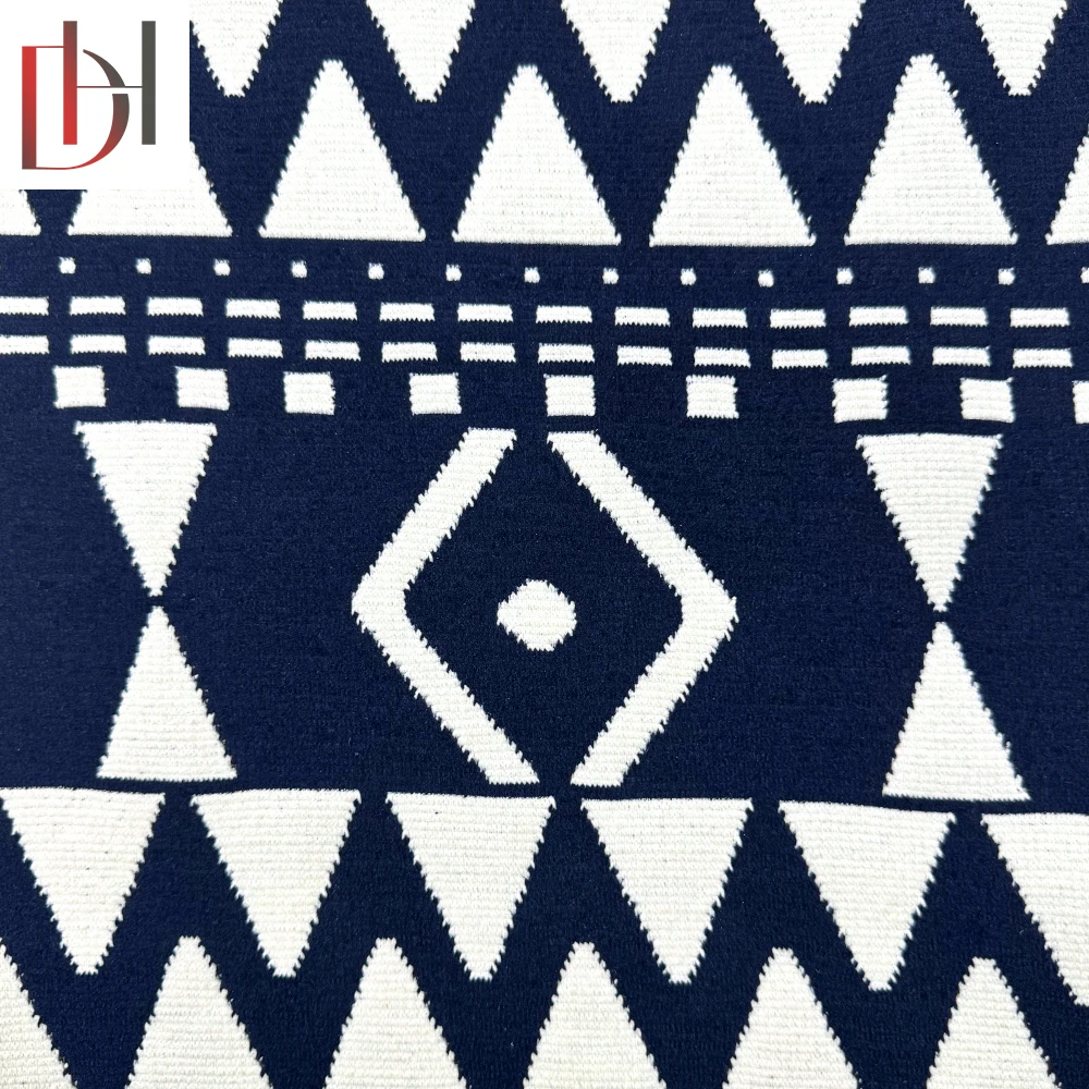 100% Polyester Chenille Jacquard Fabric 332